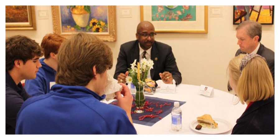 USM Head Talks to Prep Students