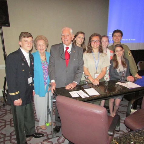 Prep students meet with Veterans