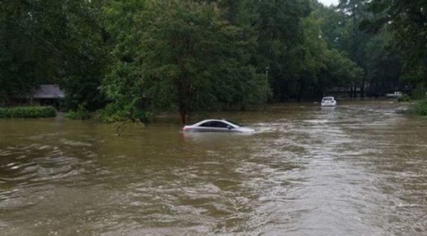 Prep Community Responds to Louisiana Flood