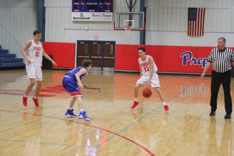 Basketball teams look to finish season strong