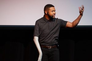 Inky Johnson speaks to students about not giving up