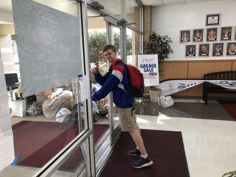 Seniors scoot out of school sooner