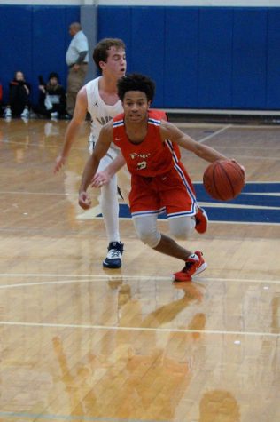 Boys’ basketball begins conference play