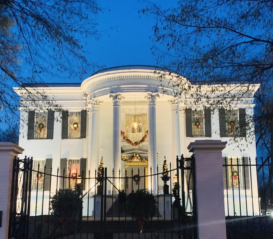 The Governor's Mansion in downtown Jackson, decked out for the 2021 holiday season.