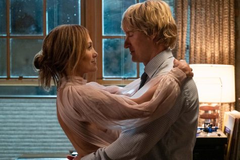 Jennifer Lopez and Owen Wilson make a connection